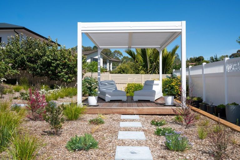 Photo of property in 64 Durham Drive, Havelock North, 4130