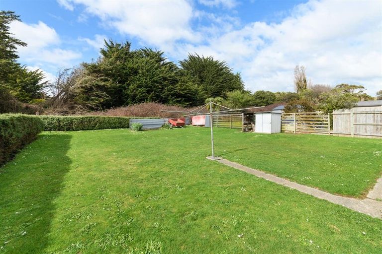 Photo of property in 28 Ahuru Street, Marton, 4710