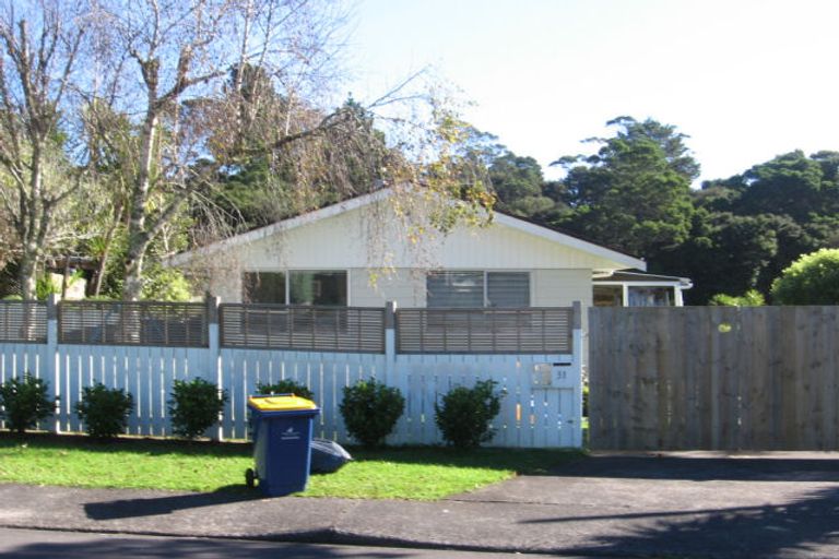 Photo of property in 31 Onedin Place, Titirangi, Auckland, 0604