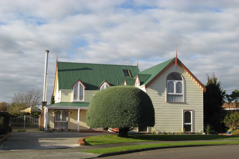 Photo of property in 49 Burn Street, Levin, 5510