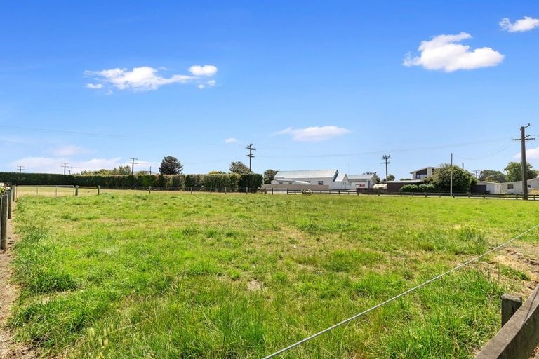 Photo of property in 8 Thackeray Street, Saint Andrews, 7988