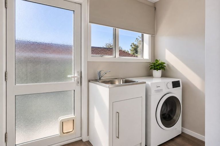 Photo of property in 73 Wingate Street, Redwood, Christchurch, 8051