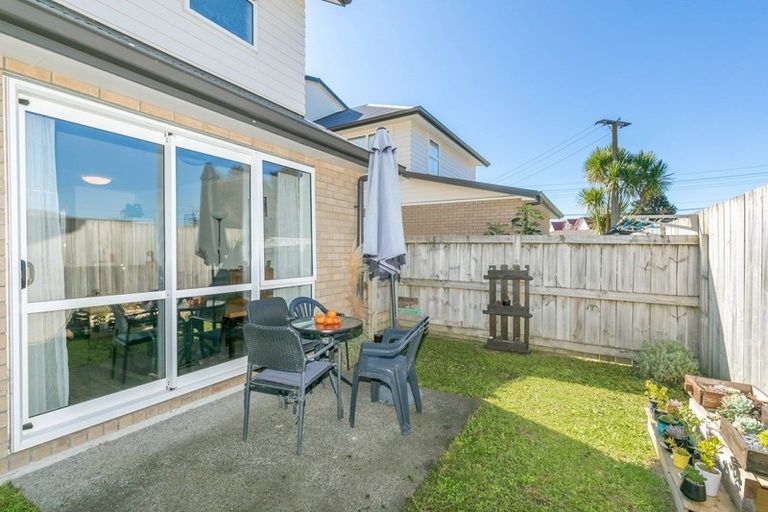 Photo of property in 19 Chiefs Court, Hamilton East, Hamilton, 3216