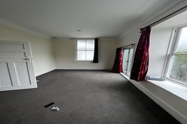 Photo of property in 24 Disley Street, Highbury, Wellington, 6012