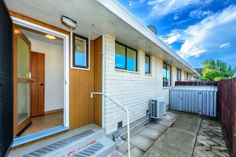 Photo of property in 1/17 Apollo Place, Papanui, Christchurch, 8052