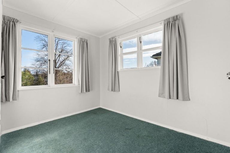 Photo of property in 3 Stamford Place, Lansdowne, Masterton, 5810