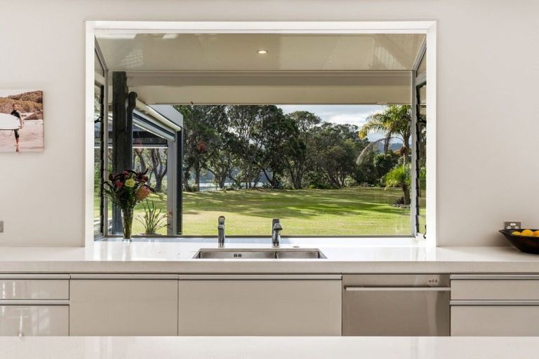 Photo of property in 273 Point Wells Road, Point Wells, Warkworth, 0986