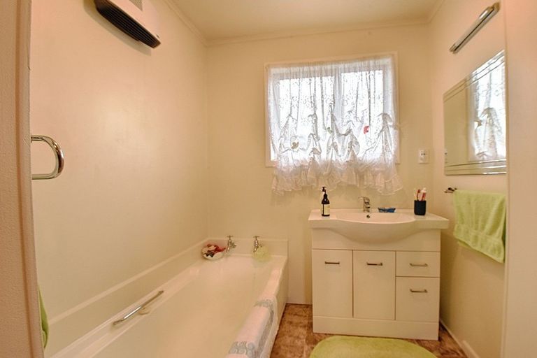 Photo of property in 137 Broughton Street, Gore, 9710