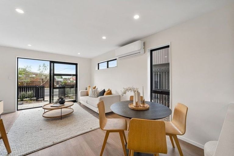 Photo of property in 75 Selo Street, Glen Eden, Auckland, 0602