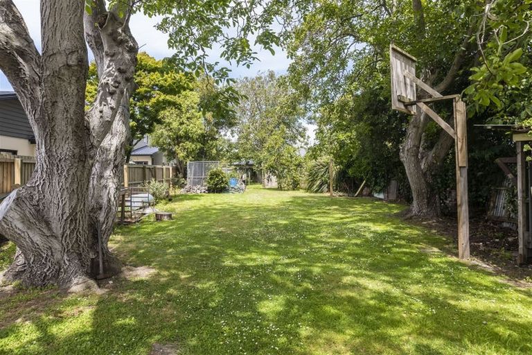 Photo of property in 142 Woodham Road, Linwood, Christchurch, 8062