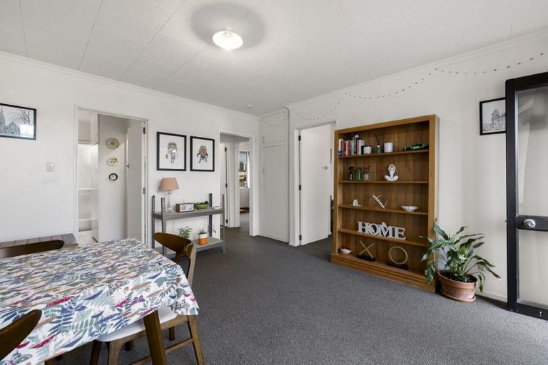 Photo of property in 2/53 Grenville Street, Waltham, Christchurch, 8011