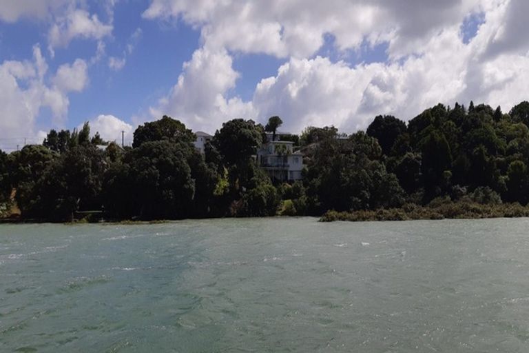 Photo of property in 3a Wesley Street, Devonport, Auckland, 0624