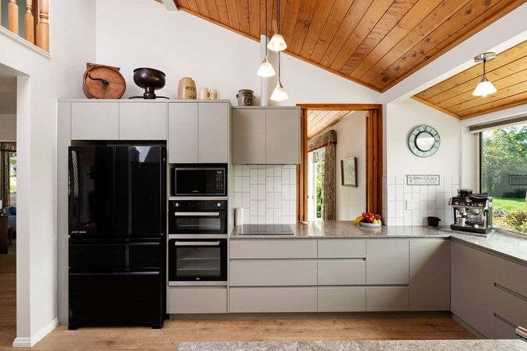 Photo of property in 164 Fencourt Road, Cambridge, 3496