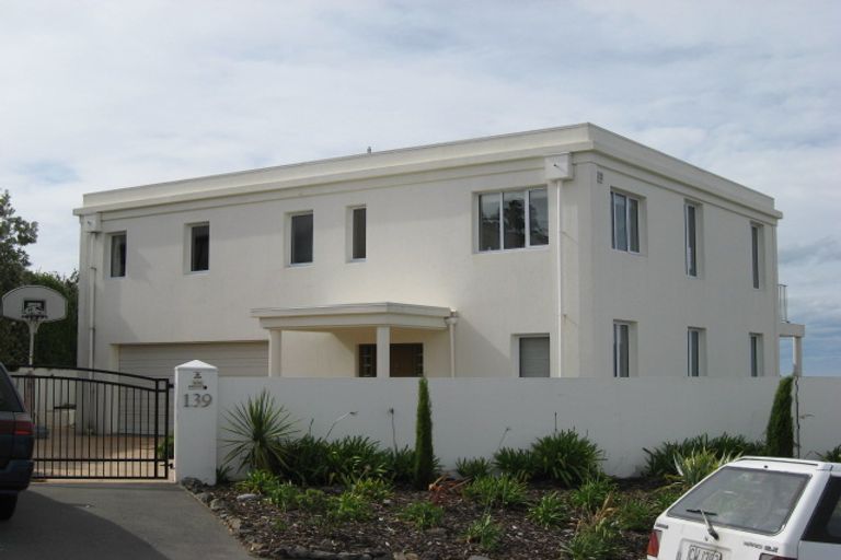 Photo of property in 139 Richmond Hill Road, Richmond Hill, Christchurch, 8081