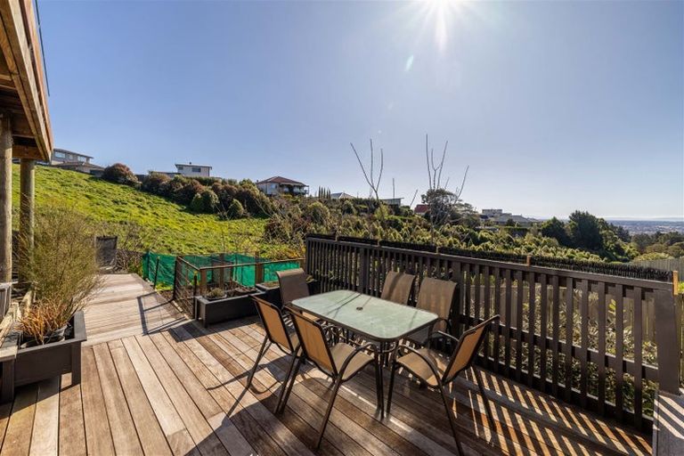 Photo of property in 3 Caldberg Close, Westmorland, Christchurch, 8025