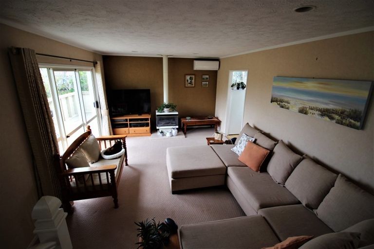 Photo of property in 9 Bain Place, Bucklands Beach, Auckland, 2014