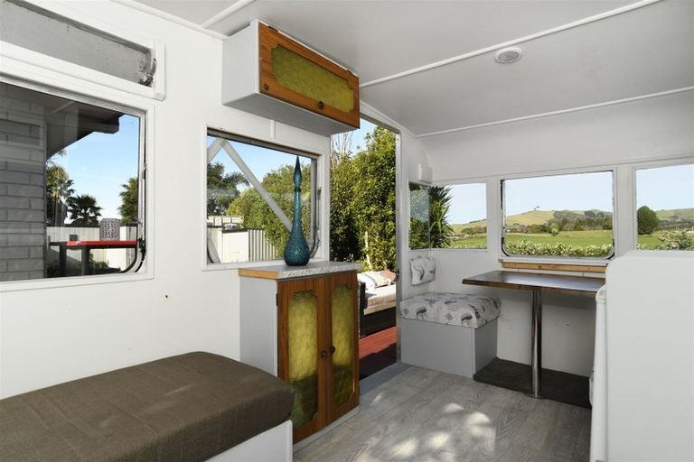 Photo of property in 24 Carribean Place, Papamoa Beach, Papamoa, 3118