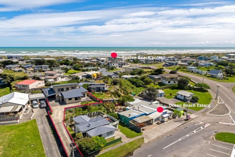 Photo of property in 50a Signal Street, Foxton Beach, Foxton, 4815