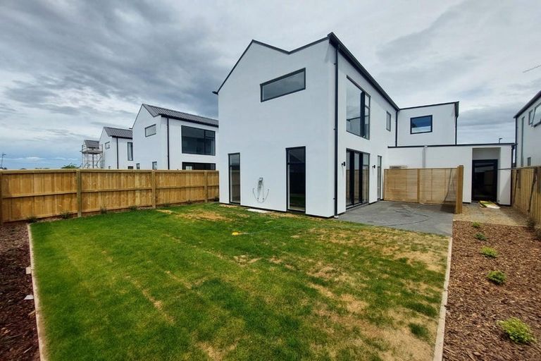 Photo of property in 126 Claridges Road, Casebrook, Christchurch, 8051