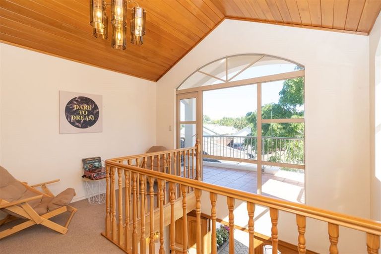 Photo of property in 3 Makepeace Place, Flagstaff, Hamilton, 3210