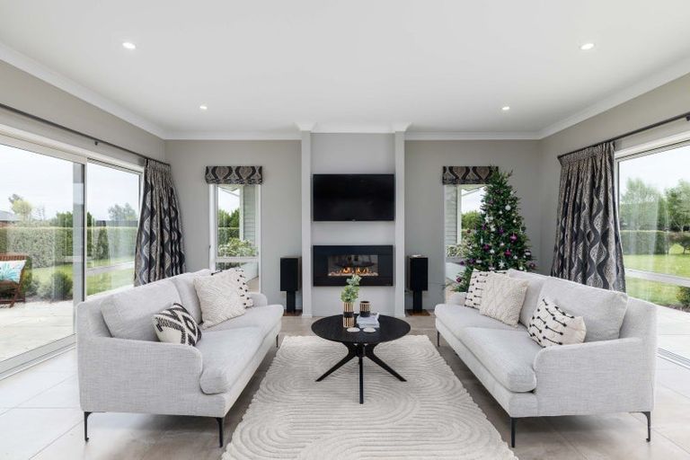 Photo of property in 22 Warwick Road, Ohoka, Rangiora, 7475