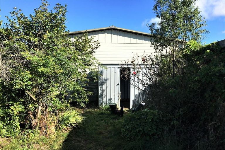 Photo of property in 2 Perkins Street, Stirling, 9231