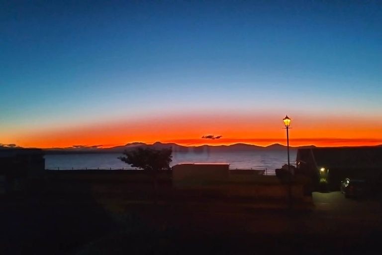 Photo of property in 42 Victory Drive, Wharewaka, Taupo, 3330