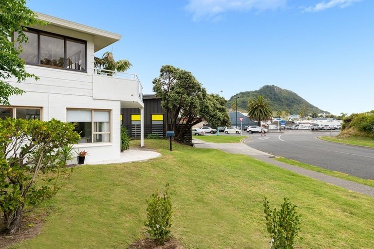 Photo of property in 4 Oceanview Road, Mount Maunganui, 3116