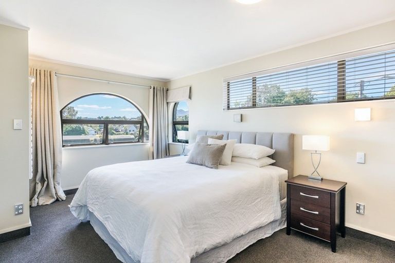 Photo of property in 5 Otupai Street, Two Mile Bay, Taupo, 3330