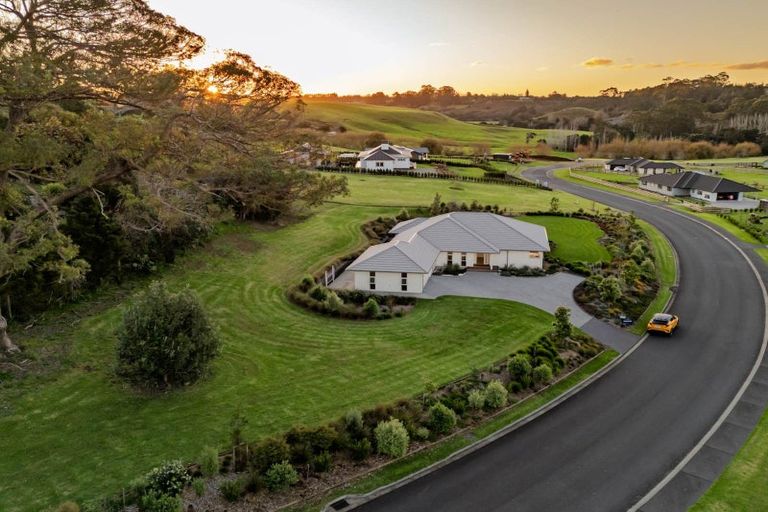 Photo of property in 22 Lone Gum Lane, Kerikeri, 0230