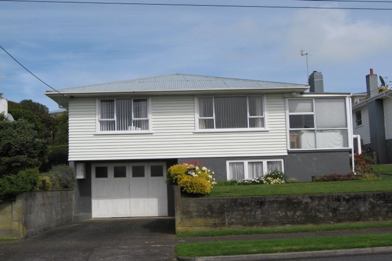 Photo of property in 67 Mould Street, Waitara, 4320