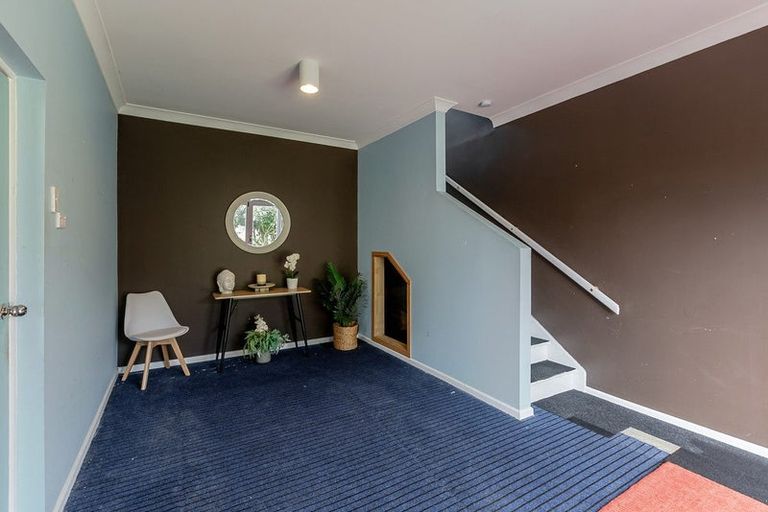 Photo of property in 12 Kiwi Road, Raumati Beach, Paraparaumu, 5032