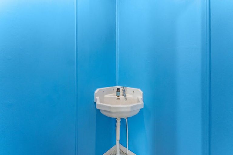 Photo of property in 645 Ferguson Street, Terrace End, Palmerston North, 4410