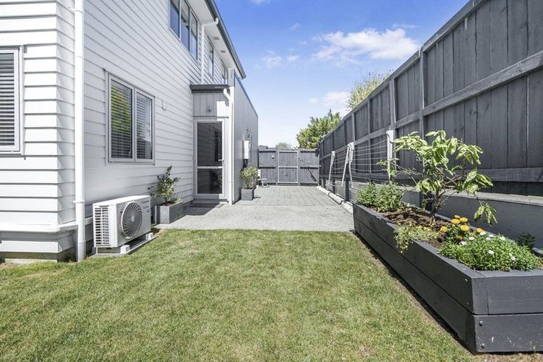 Photo of property in 3/1 Hibiscus Avenue, Hamilton Lake, Hamilton, 3204