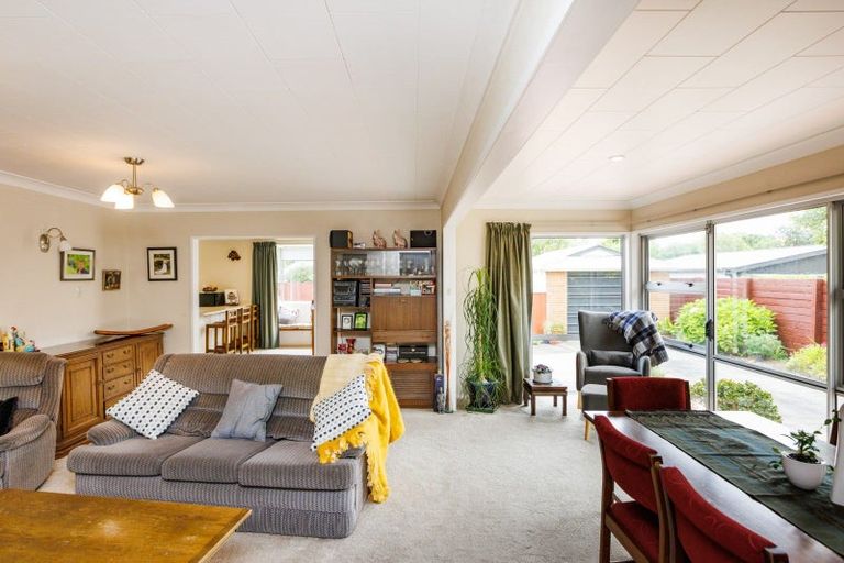 Photo of property in 18 Lane Place, Awapuni, Palmerston North, 4412