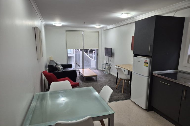 Photo of property in Monvie Apartments, 512/15 Holland Street, Te Aro, Wellington, 6011