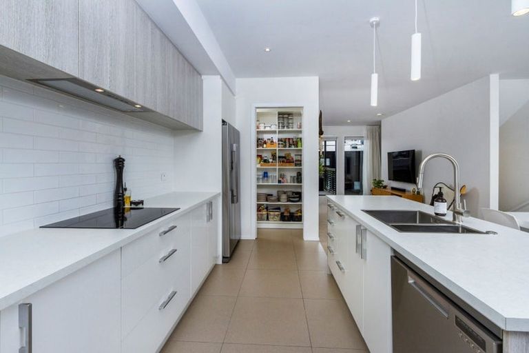 Photo of property in 77 Bomb Point Drive, Hobsonville, Auckland, 0616