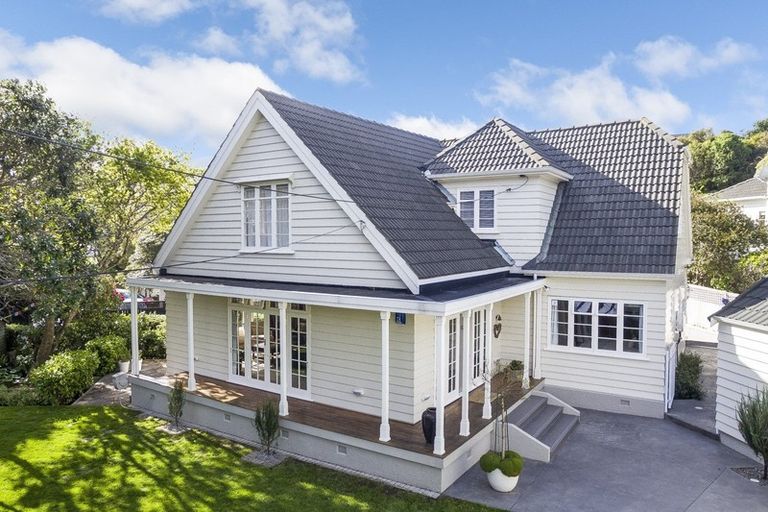 Photo of property in 1 Ardross Avenue, Khandallah, Wellington, 6035