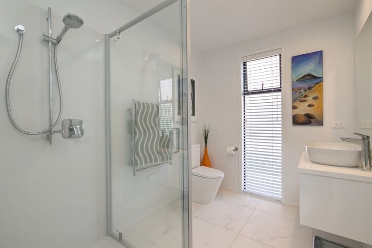 Photo of property in 4 Otira Close, Papamoa Beach, Papamoa, 3118