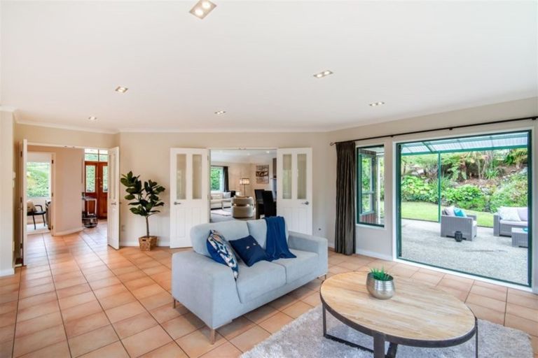 Photo of property in 105 Polo Prince Drive, Totara Park, Manurewa, 2576