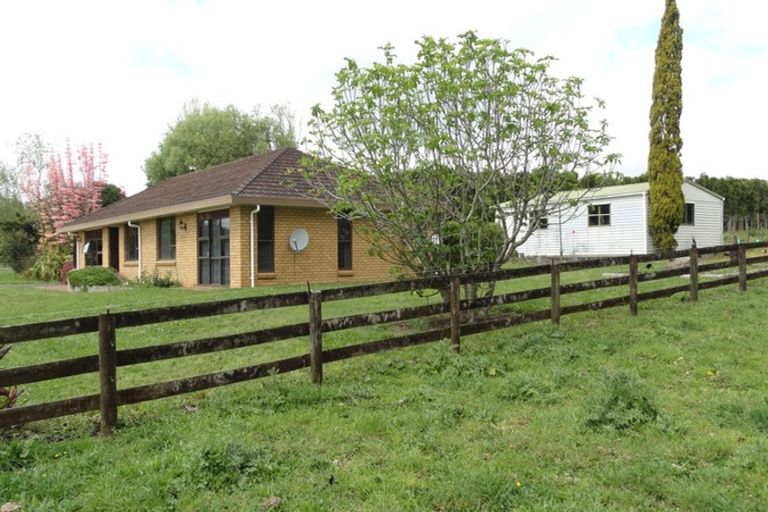 Photo of property in 8 Simons Road, Poroti, Whangarei, 0179