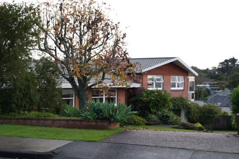 Photo of property in 5 Cleary Terrace, Cockle Bay, Auckland, 2014