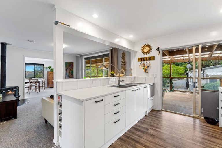 Photo of property in 592 Kanohi Road, Kaukapakapa, 0873