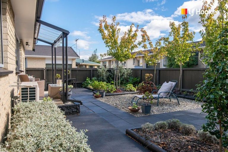 Photo of property in 35 Kinmont Crescent, Kinmont Park, Mosgiel, 9024