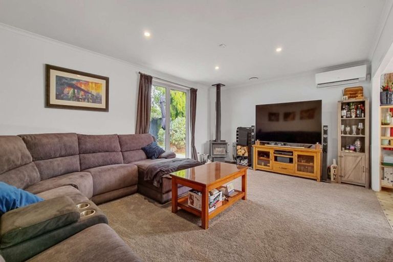 Photo of property in 93 Pandora Avenue, Sunnybrook, Rotorua, 3015