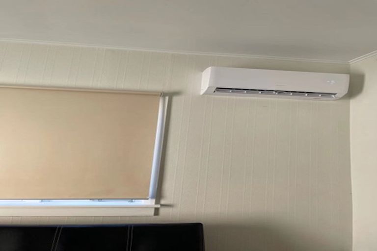 Photo of property in 226 Onewa Road, Birkenhead, Auckland, 0626