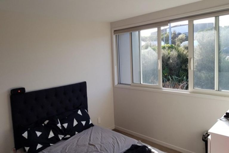 Photo of property in 14 Patiti Parade, Mangere Bridge, Auckland, 2022