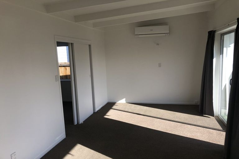 Photo of property in 151 Bruce Mclaren Road, Henderson, Auckland, 0612