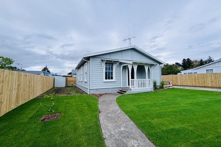 Photo of property in 5 Moa Crescent, Frankton, Hamilton, 3204