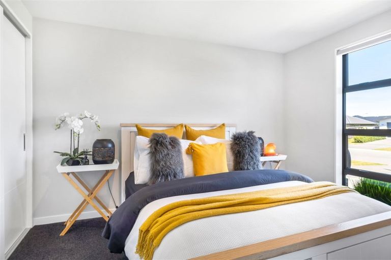 Photo of property in 30 Strauss Drive, Rolleston, 7614